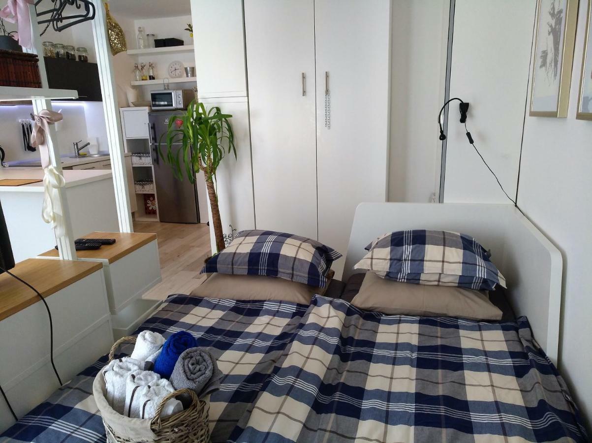 New Studio Apartment Sun With Free Parking Zagreb Luaran gambar